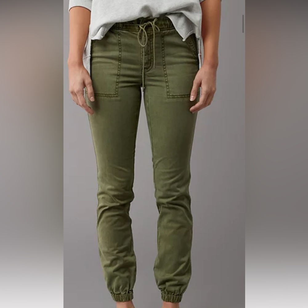 American Eagle pants
